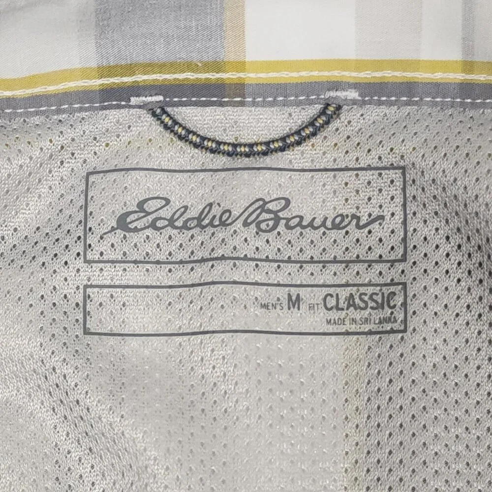 Lot of 2 Eddie Bauer Mens Shirt Sz M‎ & L Classic Fit Short Sleeve